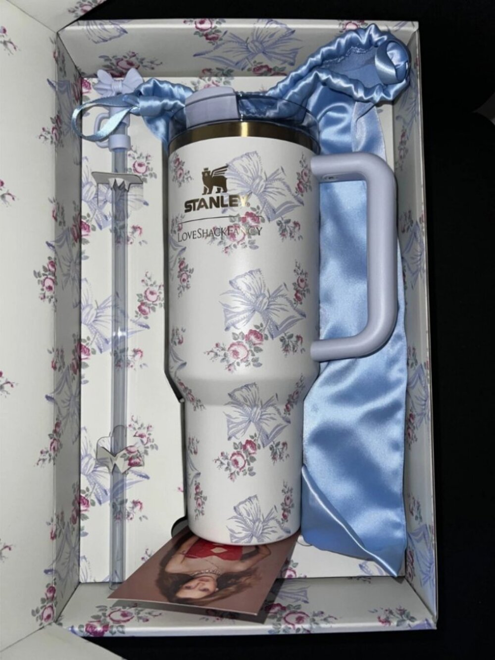 Stanley x LoveShackFancy Flowstate Quencher 40oz Tumbler Pastel Blue   New